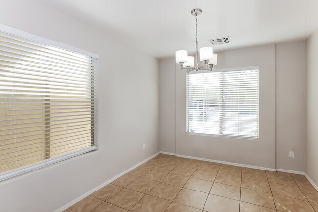 Foto del edificio - 17466 W Boca Raton Rd