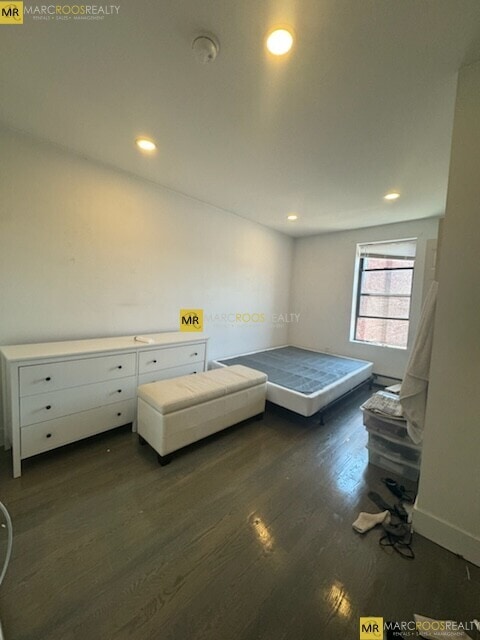 Building Photo - 55 Joy St