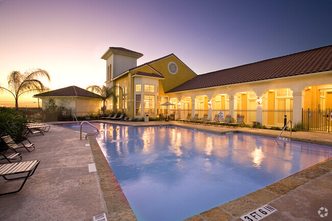 Swimming Pool - Costa Almadena