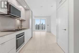 Building Photo - 25 Cordova Ave