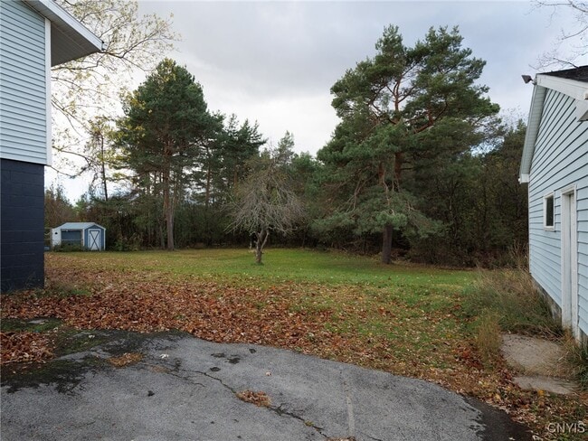 Building Photo - 20201 Overlook Dr