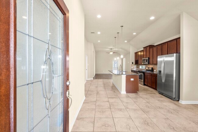 Foto del edificio - 3835 Raintree Village Dr