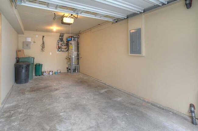 Foto del edificio - 1139 N 94th St