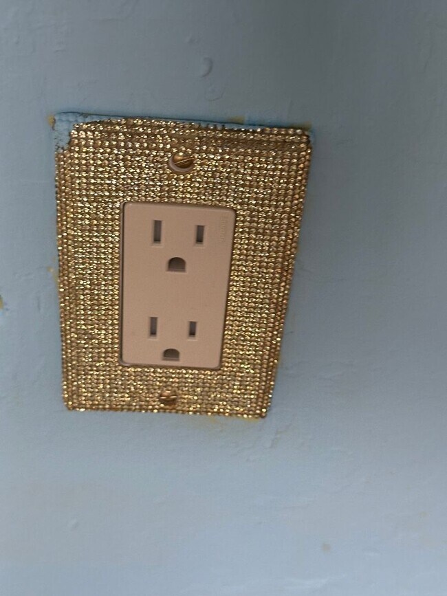 Foto del edificio - Studio in San Leandro