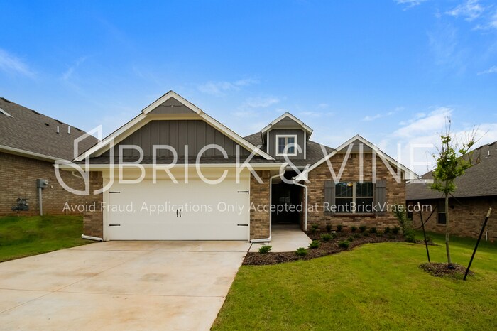 Primary Photo - 5116 Whitegold Ave