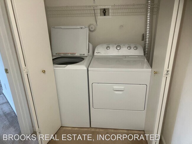 Foto del edificio - 2 br, 2.5 bath House - 705 Settlement Drive