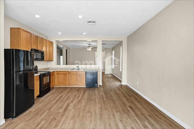 Foto del edificio - 8280 W Redshank Dr