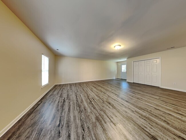 Foto del edificio - 513 Vivaldi Dr