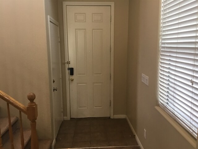 Building Photo - 11607 Vesuvio Court