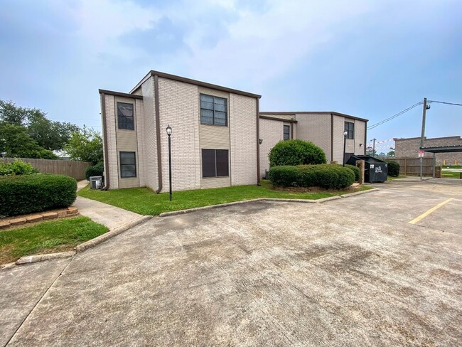 Foto del edificio - Willows Apartments