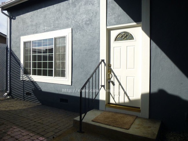 Building Photo - 3323 Hostetter Rd
