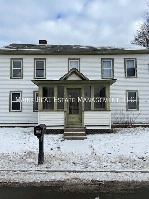 Primary Photo - 101 Main Rd