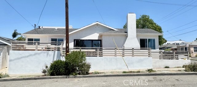 Building Photo - 1001 8th Pl