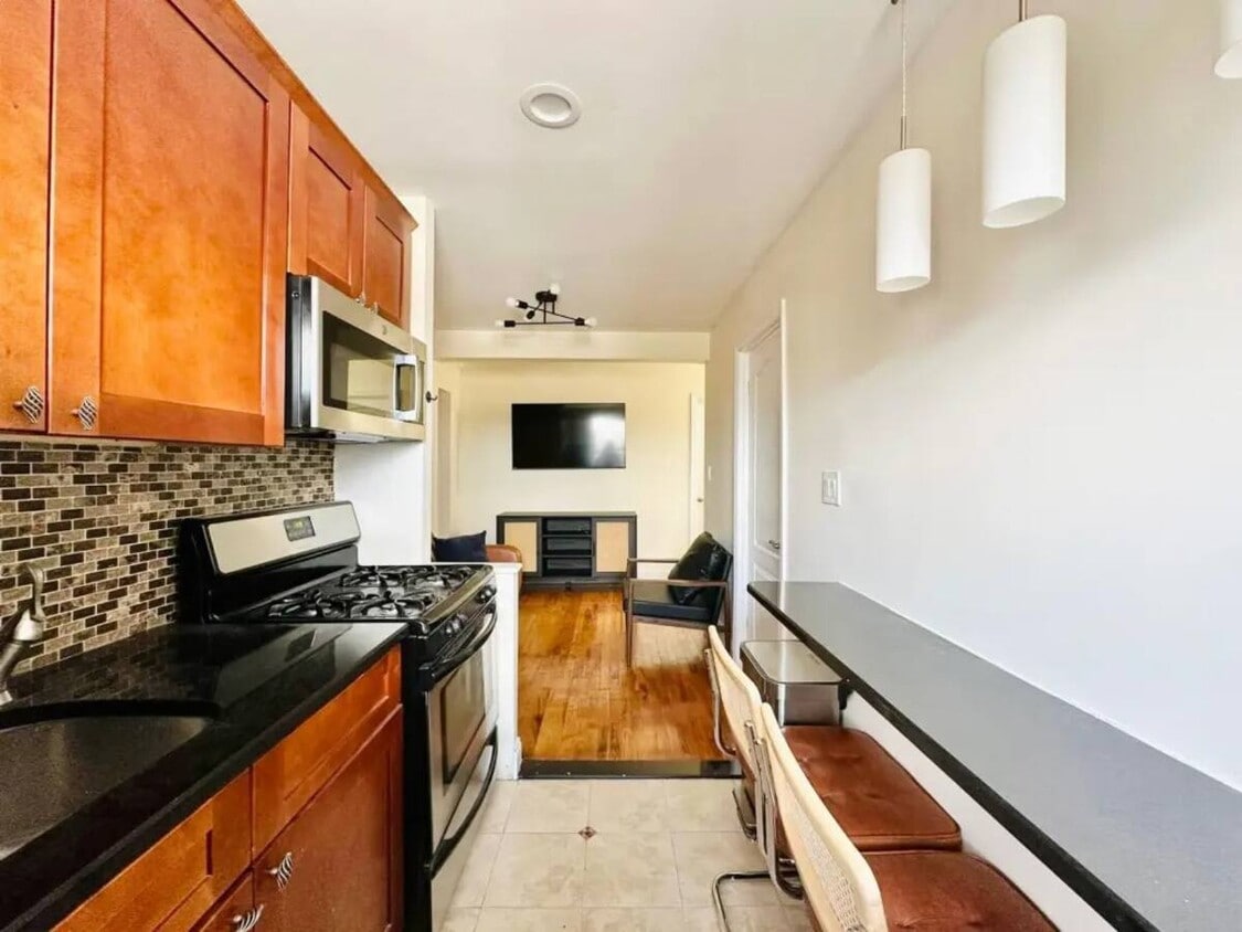 Foto del edificio - Nice room in a good neighborhood