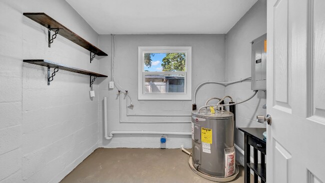 Foto del edificio - 5601 Cedar St NE