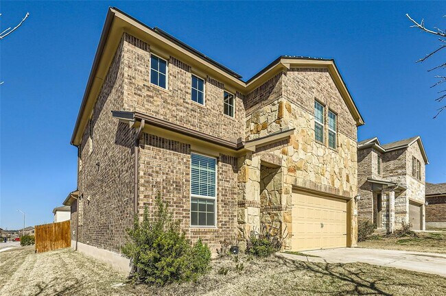 Building Photo - 1505 Everts St