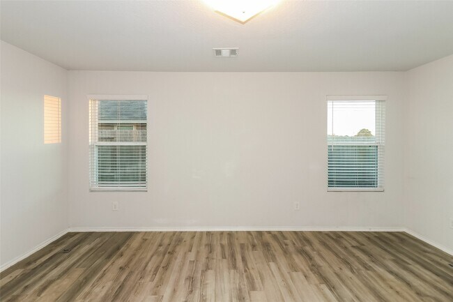 Building Photo - 24326 Veratti Ln