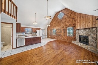 Building Photo - 103 Autumn Ln