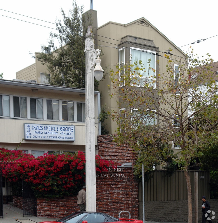 Building Photo - 2249 Van Ness Ave