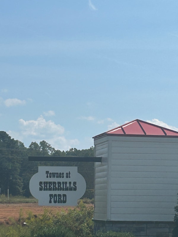 Building Photo - 8149 Sheffield Dr.