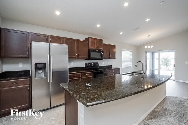 Foto del edificio - 3828 Sandhill Crane Dr
