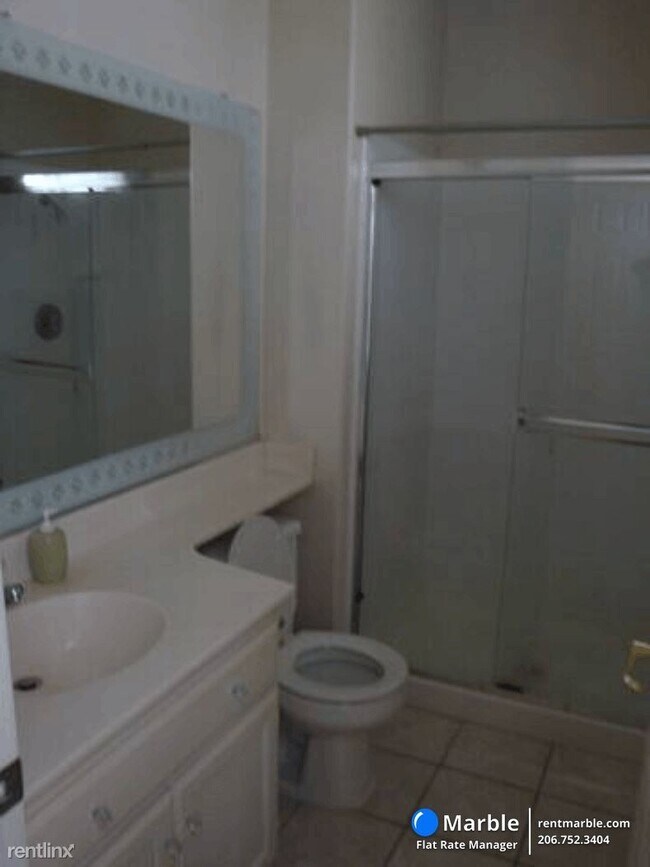 Building Photo - 1 br, 1 bath House - 15563 Harbor Way Rm 2