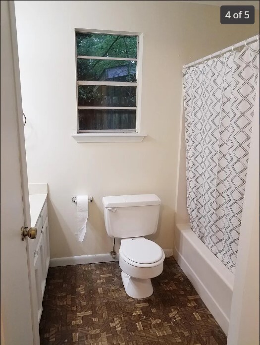 Building Photo - 6921 Whitlow Dr