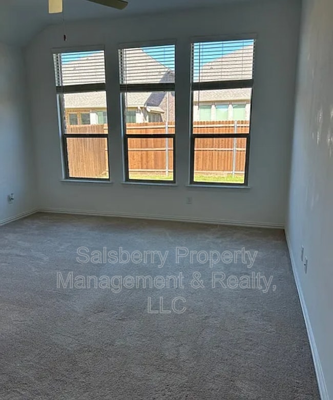 Foto del edificio - 224 Cherryvale Ln