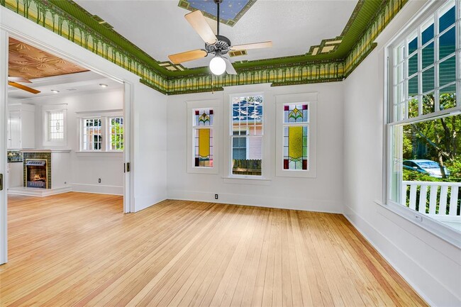 Foto del edificio - 1006 Shelley Ave