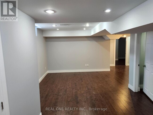 Building Photo - 107 Golden Orchard Rd