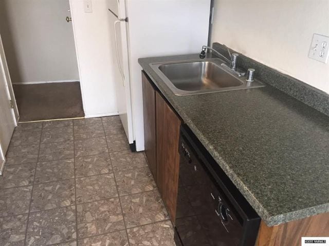 Building Photo - 4602 Neil Road Unit 74