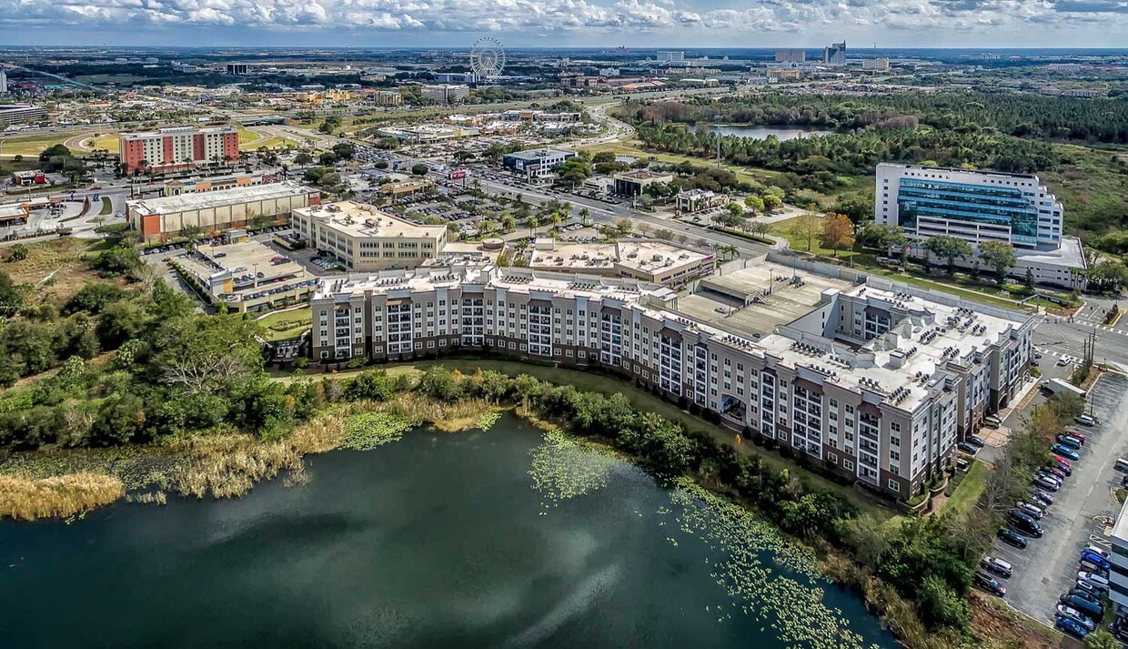 The Rialto Apartments in Orlando, FL