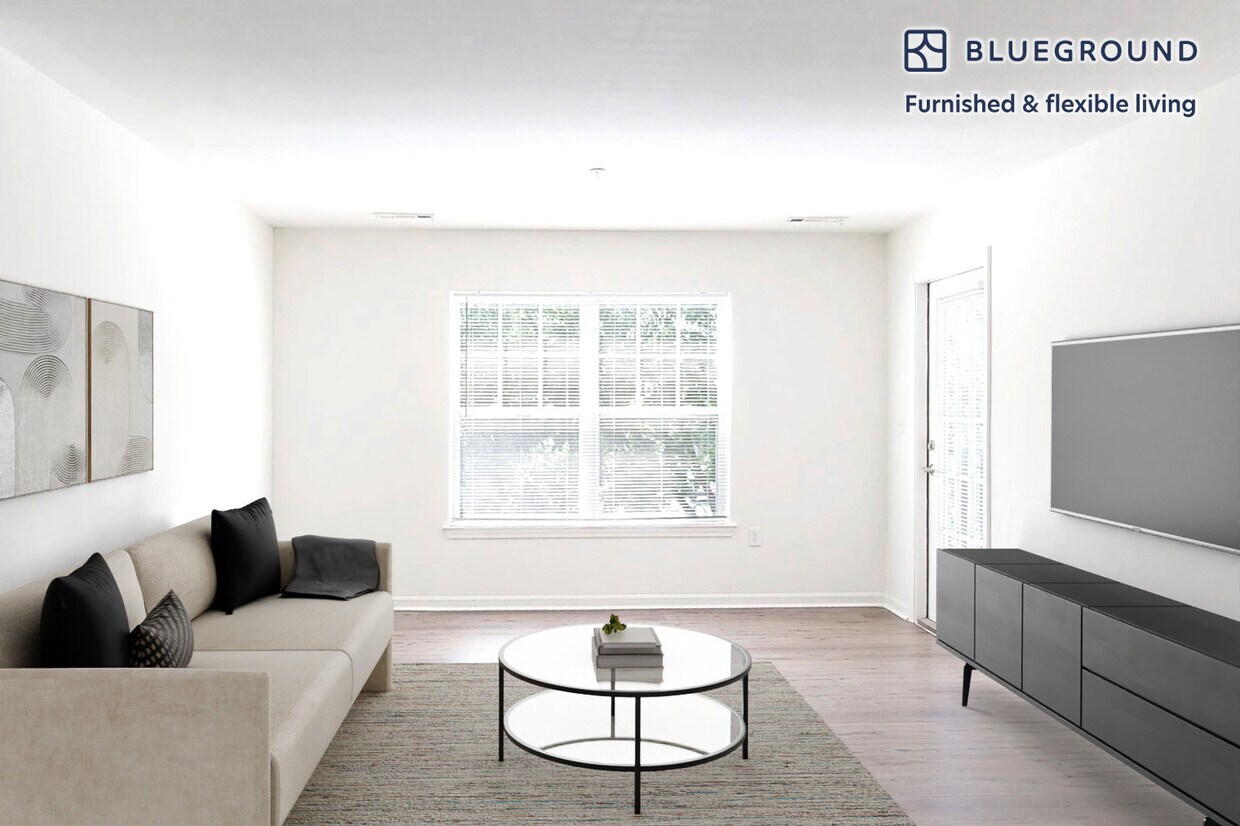 Foto principal - 1000 Avalon Dr