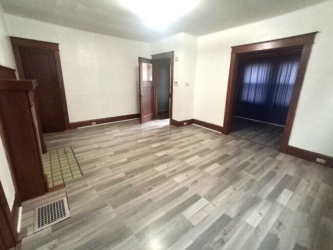 Foto del edificio - 3118 French St