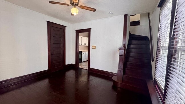 Foto del edificio - 633 Livingston Ave NE