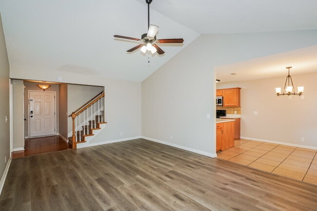 Building Photo - 7405 E Winchester Dr