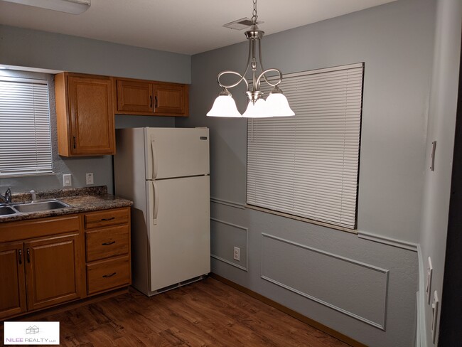 Foto del edificio - 5859 Ryewyck Dr