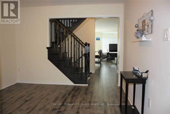 Photo du bâtiment - 48 Donlamont Cir