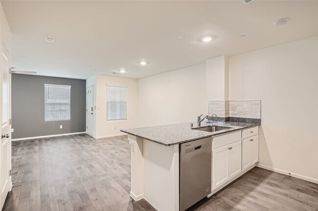 Building Photo - New Construction Townhome in Cadence