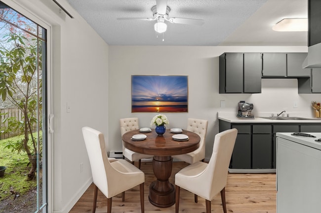 1 dormitorio preparado - Warner Park Apartments