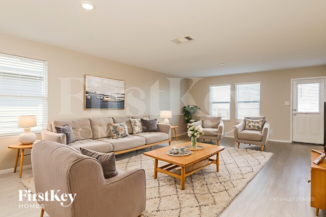 Building Photo - 3921 Far Horizon