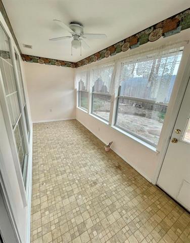 Building Photo - 621 Tulane Dr