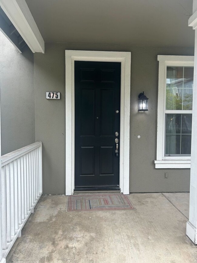 Building Photo - Modern 4-Bed, 4-Bath Townhome in Richmond’...