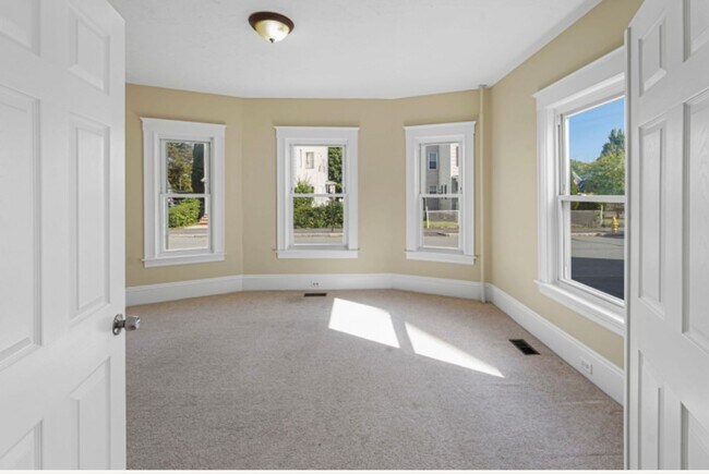 Building Photo - 112 West St