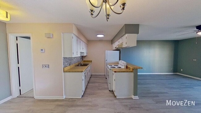 Foto del edificio - 1801 Canal Dr