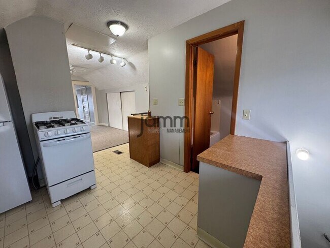Foto del edificio - 1285 Cook Ave