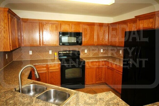 Foto del edificio - Fresh Vibes on Llano Estacado – Your Next Chapter Starts Here!