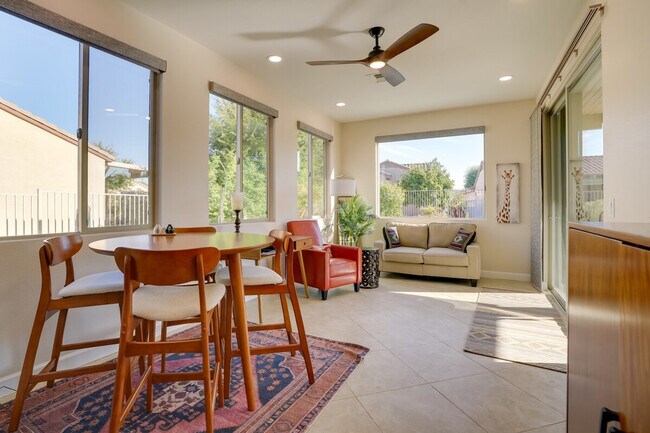 Foto del edificio - 15992 W Indigo Ln