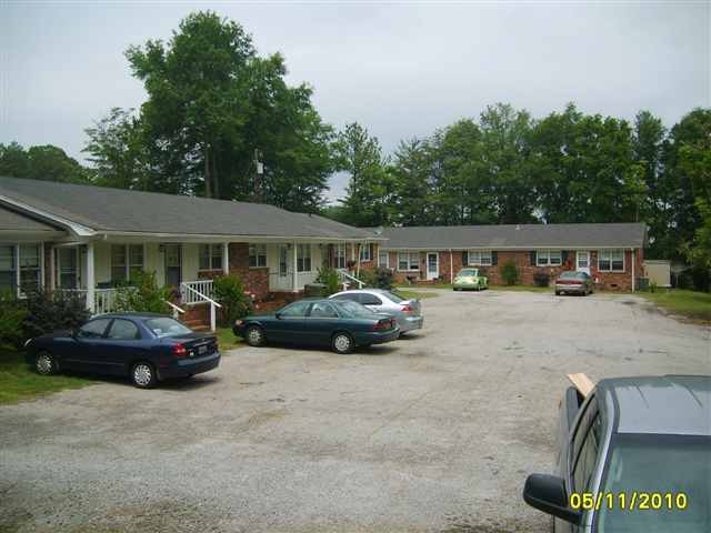 Primary Photo - 131 Freedom Dr