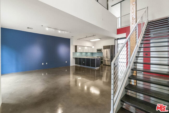 Building Photo - 11500 Tennessee Ave